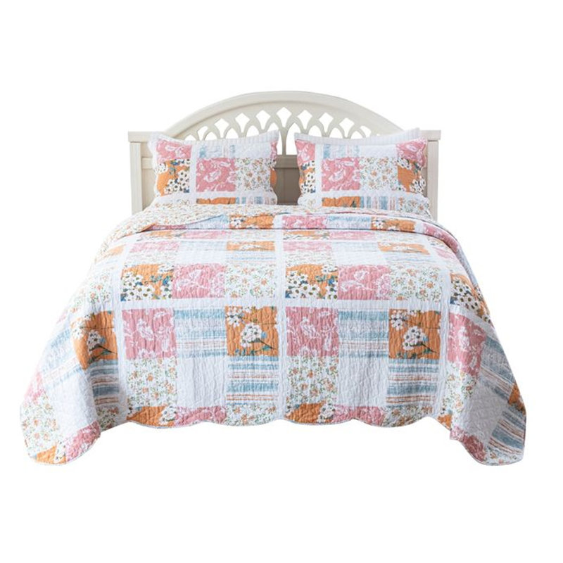 Vanie, King Quilt + 2 Standard Shams