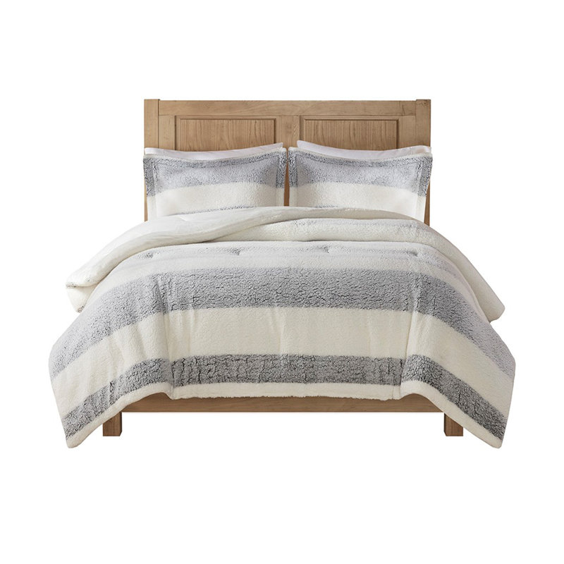 King/Cal King Sherpa Comforter Set