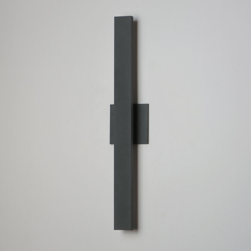Chesnet-Outdoor Wall Mount, 24" H x 4.5" W x 2.75" D, Architectural Bronze