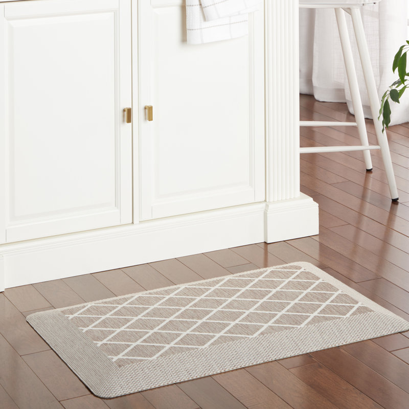 Tapis de cuisine Martha Stewart, Rectangle 1 pi 7,6 po x 2 pi 8 po, Brun clair