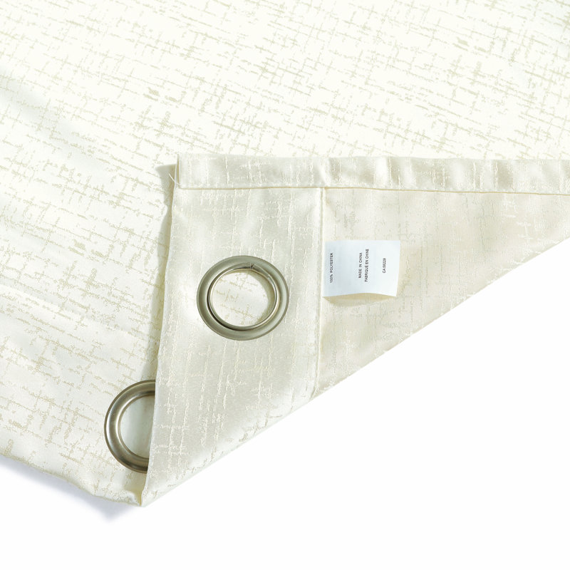 Panneau de rideau simple obscurcissant avec œillets Clyda Ikat, l 54 po x L 54 po, Vanille