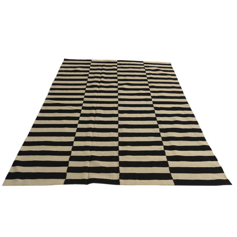 Tapis noir et blanc Jessen