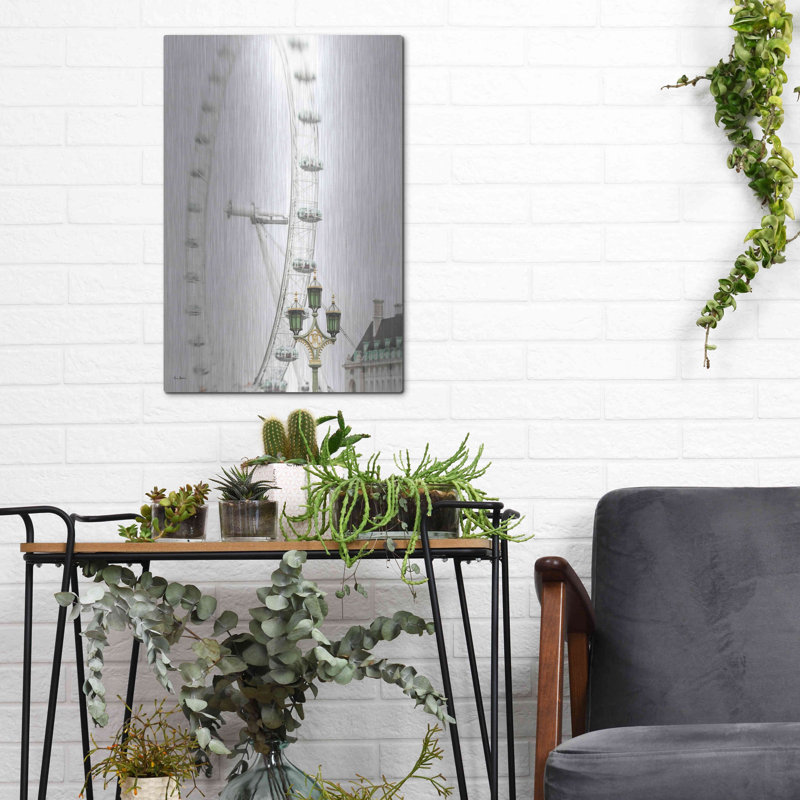 «London Eye II» par Keri Bevan, H 16 po x l 12 po