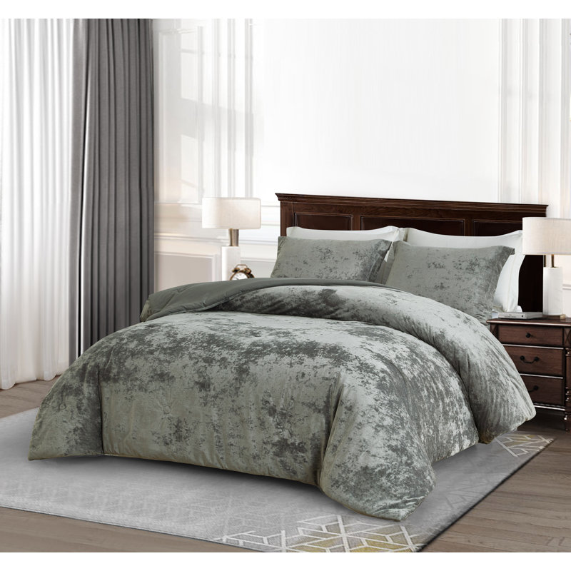 Lux Distressed Velvet Reversible Comforter Set, King Comforter + 2 King Shams, Medium Gray