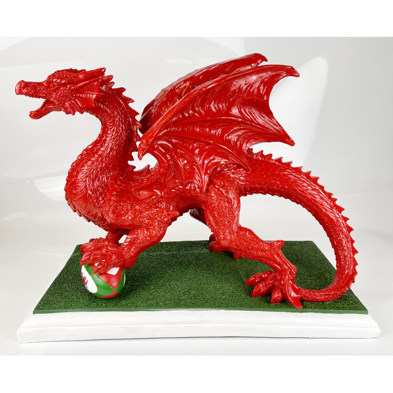 Capehart Fantasy & Sci-Fi Figurines & Sculptures, 38cm H x 50cm W x 25cm D