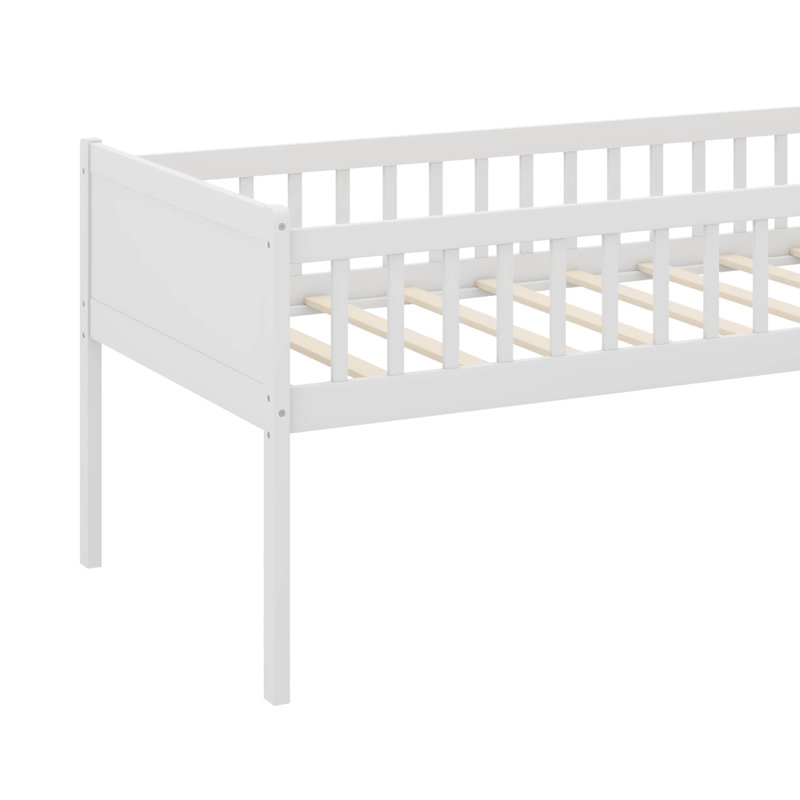 Structure de lit simple avec tablette de rangement intégrée, lit en bois avec glissoire, échelle et barrière de sécurité