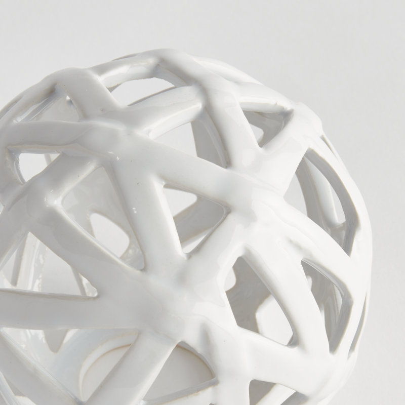 ALICIA METAL ORB, 7.09" H x 7.67" W x 7.67" D, White