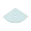 Lavabo d'angle mural rond en verre Talula de 25 po avec porte-serviettes, robinet et bonde.