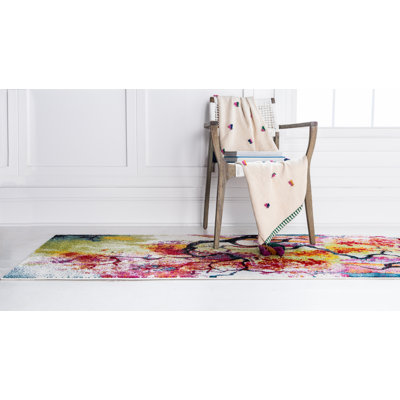 Lorene Floral Indoor Rug