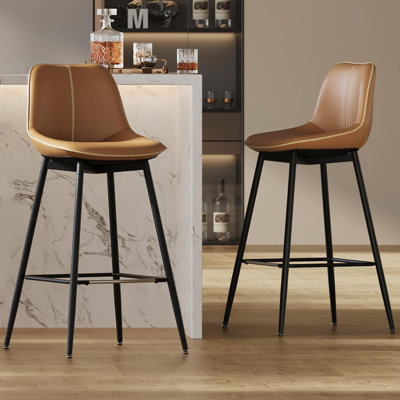 Ensemble de 2 tabourets de bar à hauteur de comptoir avec dossier ergonomique, sièges rembourrés en cuir synthétique et pieds en métal, brun caramel