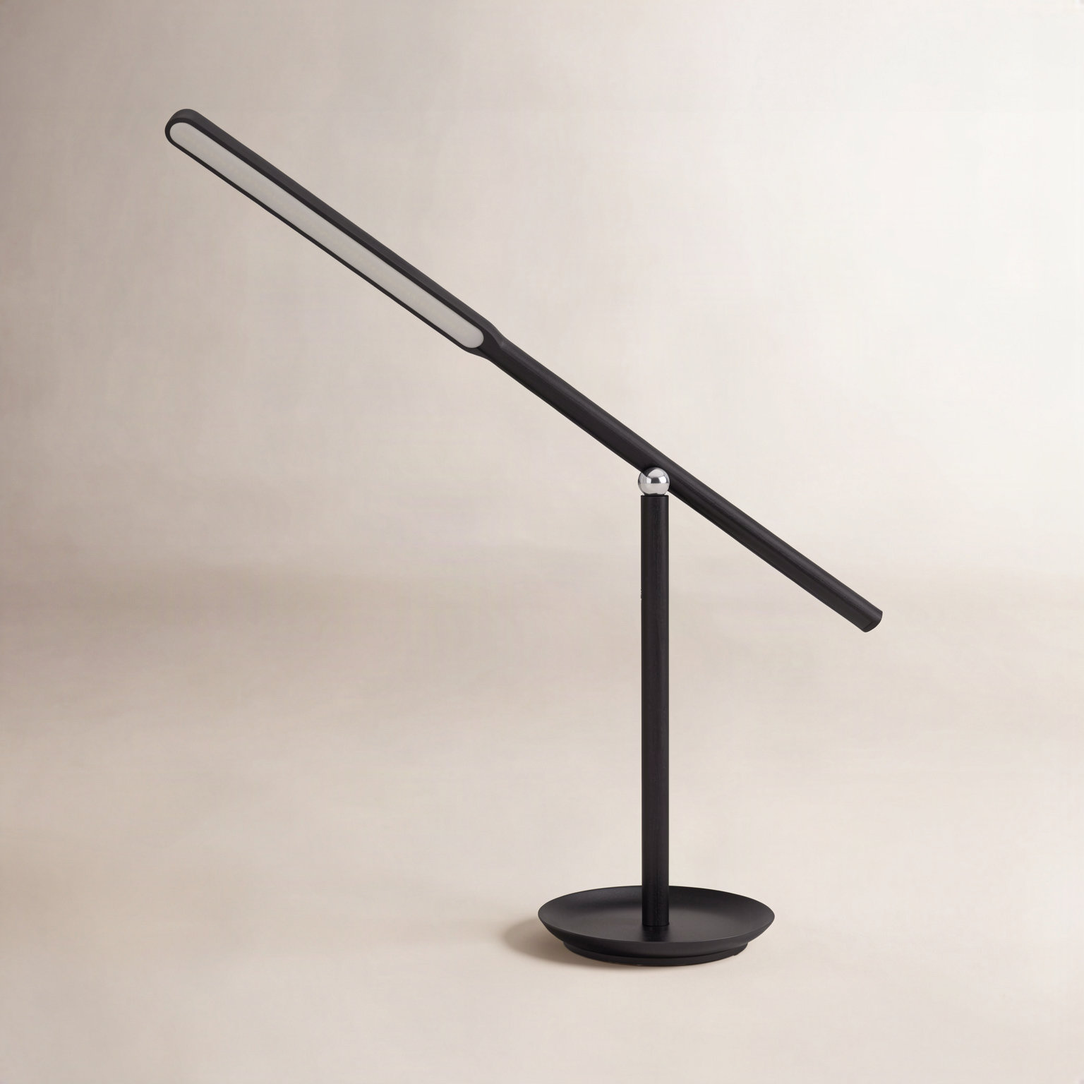 Dris Adjustable Desk Lamp, Black