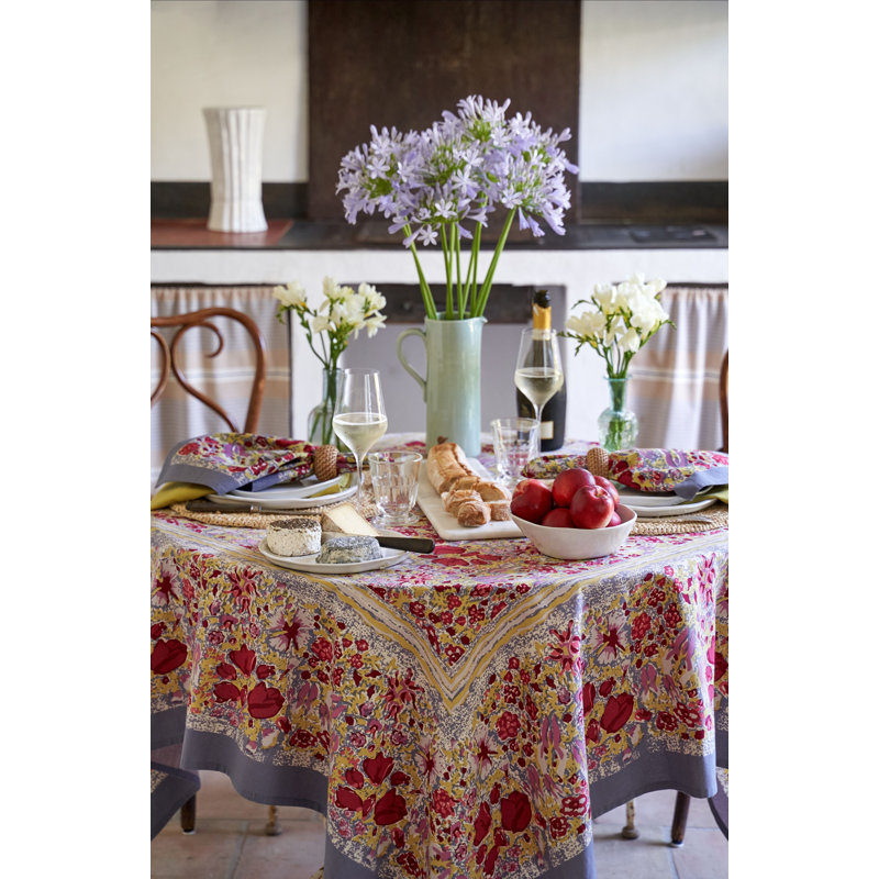 Jardine Tablecloth, 59" W x 59" L
