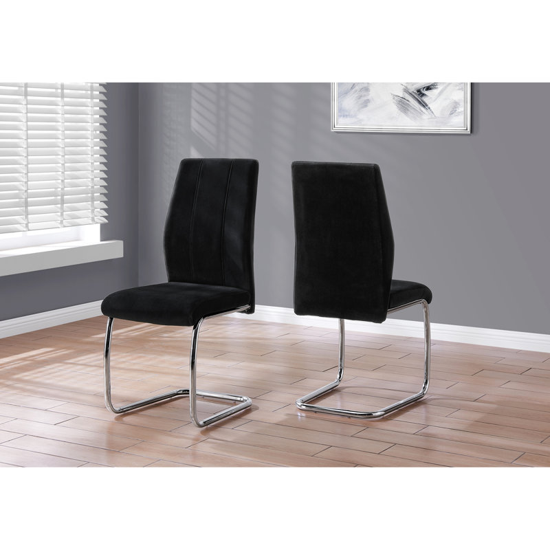 De 2 chaises de salle à manger modernes, revêtues de velours noir, base en métal stable, d'une hauteur de 39 po pour des repas de cuisine agréables