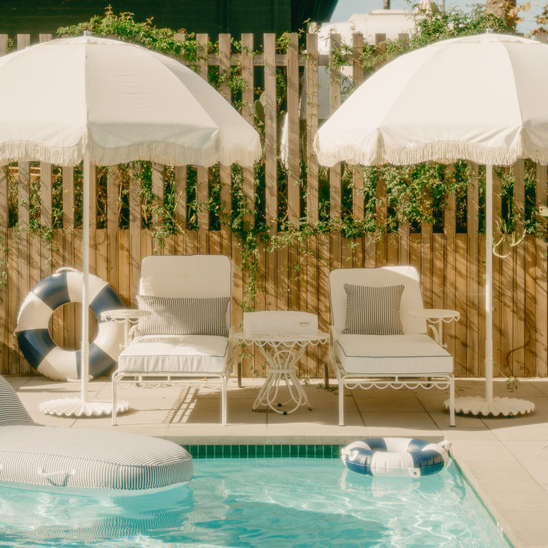 Patio 90'' W Umbrella, White