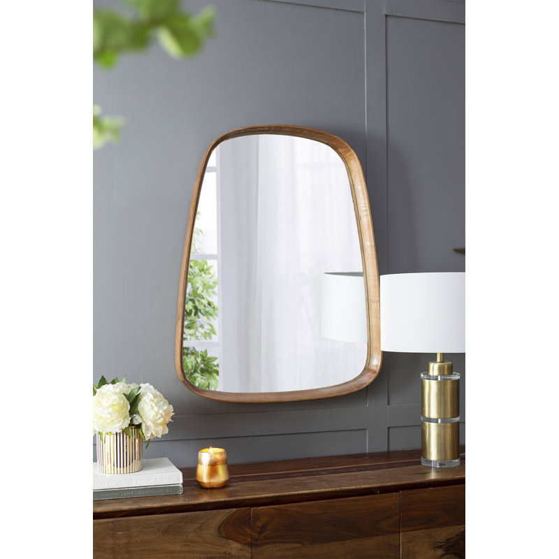 Miroir 27 "x 37" Irrgeular avec cadre en bois