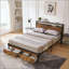 Base de lit plateforme en métal avec tête de lit et pied de lit en bois avec port USB, station de charge, 2 tiroirs, aucun sommier requis, assemblage facile