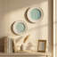 Ensemble de 2 assiettes en céramique fabriquées à la main - jante Sunburst embossée et glacis céladon réactif | Porcelaine sans plomb | 8,9 po et 11,2 po