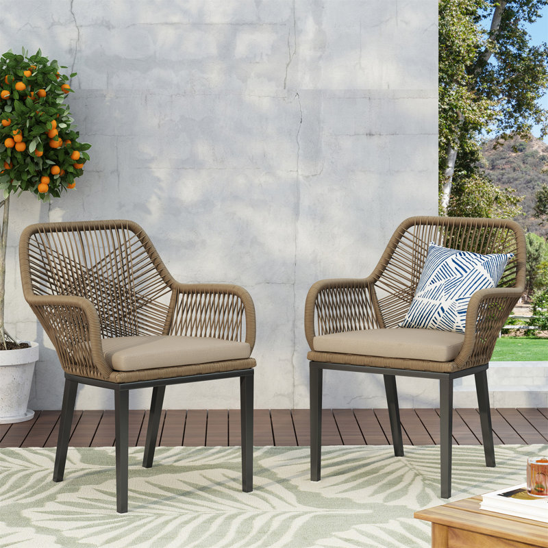 RUSSELL CHAIR