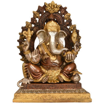 Ganesha de 11 po en laiton fabriqué à la main sur un trône avec Prabhavali et Kirtimukha - sculpture royale de style temple auréole, divinité sacrée de protection de l'hindouisme, centre de table spirituel