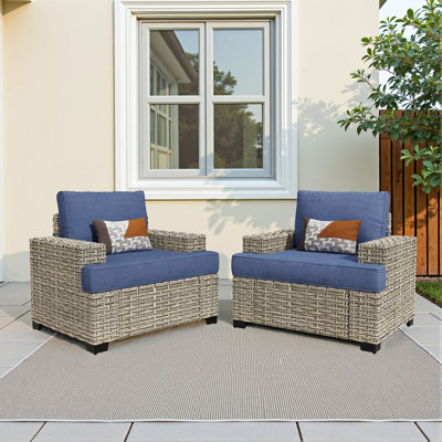 Chaises de patio en osier d'extérieur en rotin avec coussins et accoudoirs larges