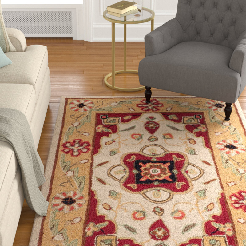 Bryonhall Hand Hooked Performance Floral Rug, Rectangle 6' x 9'