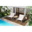 Ensemble de chaises longues d'extérieur avec matériaux durables et design relaxant-143351096