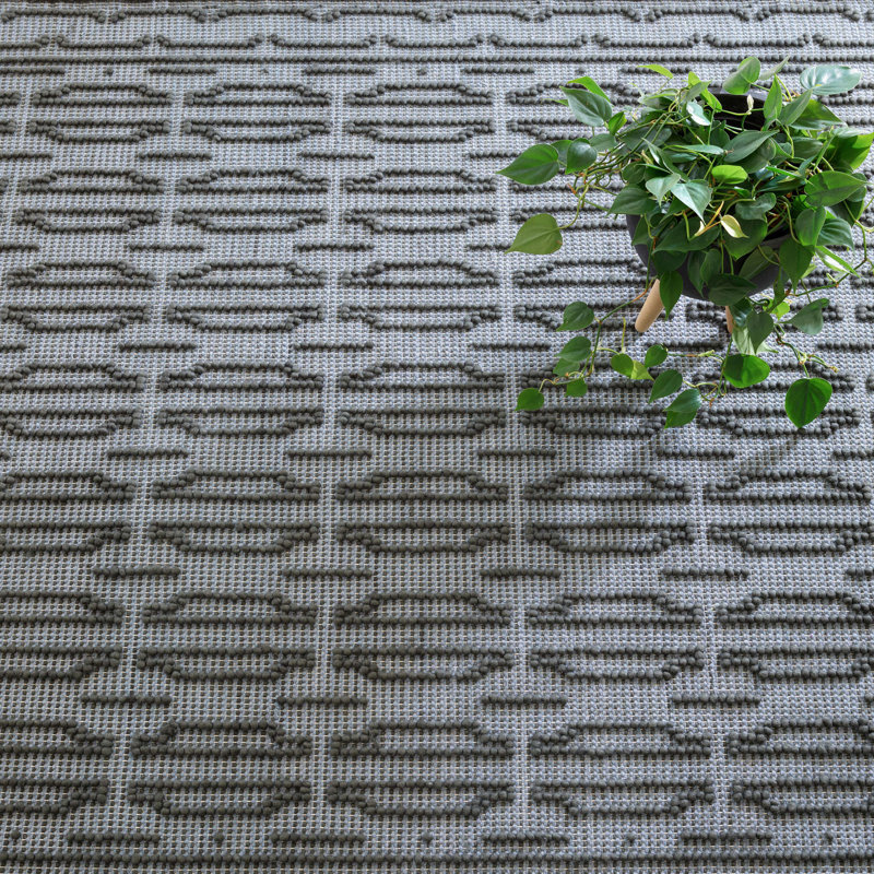 Campbell Iron Handwoven Wool Rug, Rectangle 5' x 8'