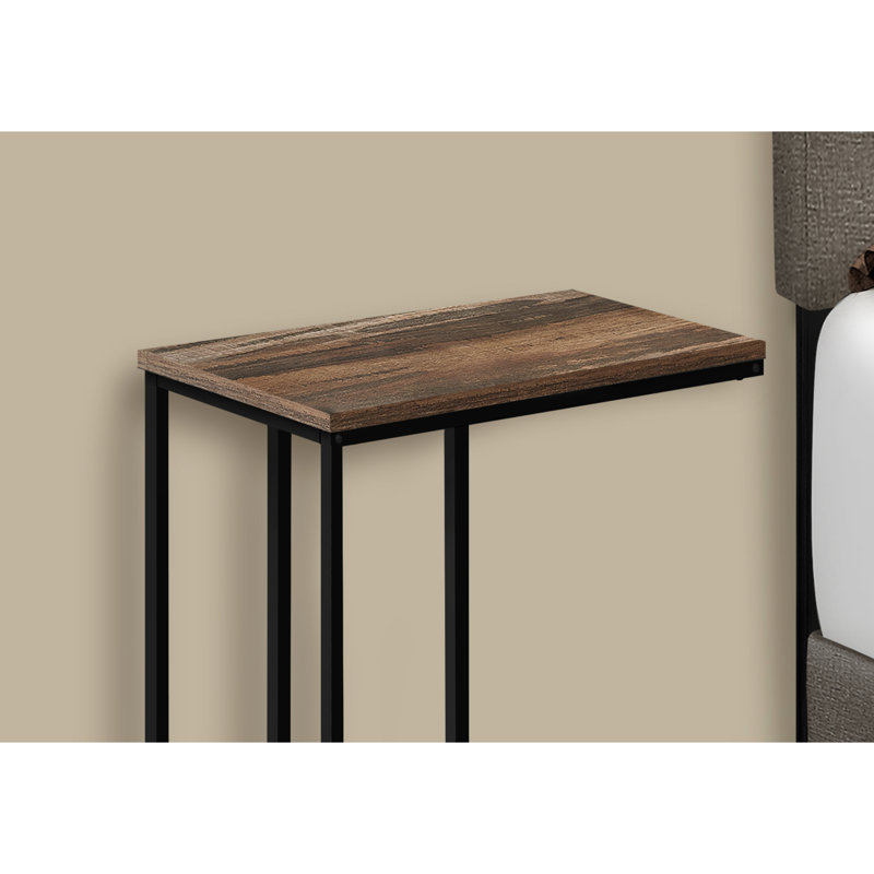 Table moderne avec structure en stratifié brun récupéré et métal noir solide pour la structure de décoration du coin-détente
