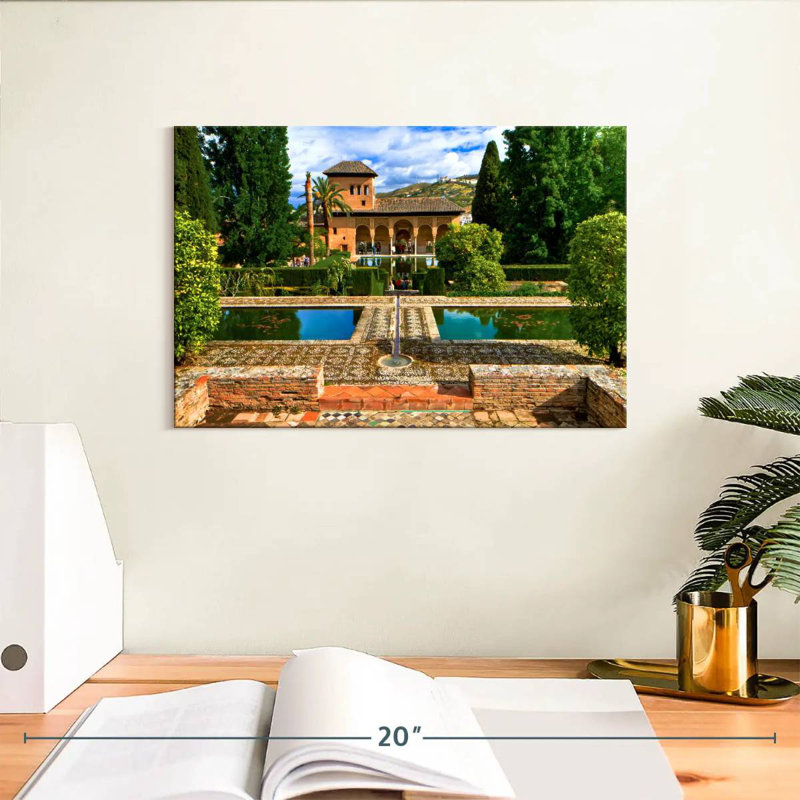 Palais de Nicci Alhambra, H 8 po x l 12 po