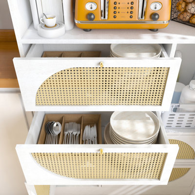 Armoire-buffet de 71 po de hauteur