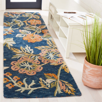 Aireen 133 Area Rug In Blue / Orange