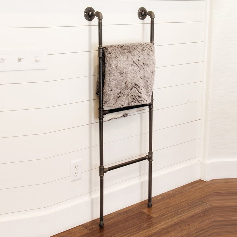 Flara 3 Wall Towel Rack