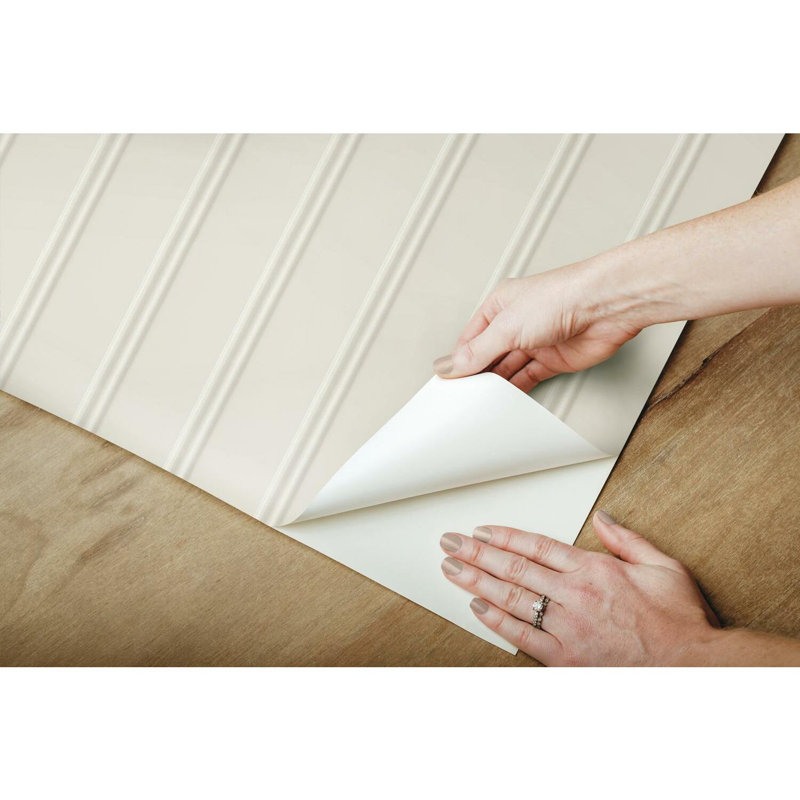 Papier peint auto-adhésif en relief L 16,5 pi x l 20,5 po Branco Beadboard, Taupe