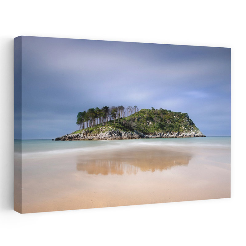 «Serene Island Reflection Dreamy Peaceful Serene Coastal», art mural, H 24 po x l 36 po
