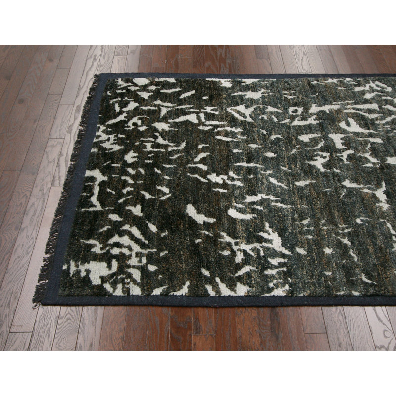 Orizaba Hand Knotted Indoor Rug, 5' x 8'