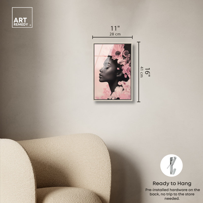 «Flourish in Pink Bloom», reproduction murale encadrée par Glam, H 16 po x l 11 po, Cadre acrylique argenté
