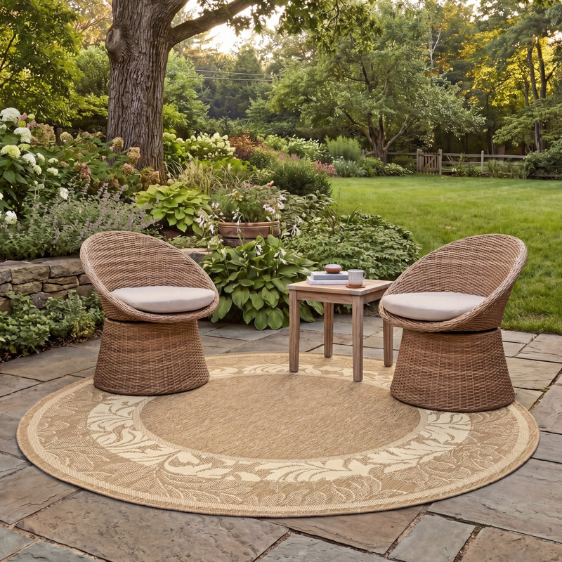 Herefordshire Performance Floral Indoor/Outdoor Area Rug, Round 5'3"
