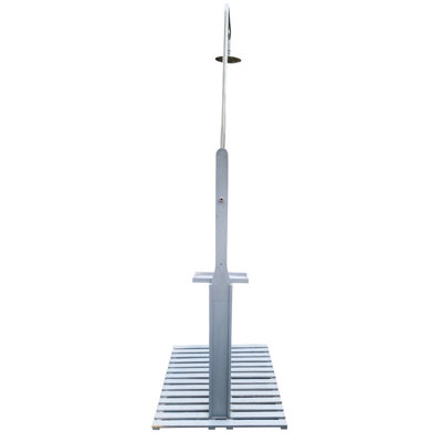 Douche de jardin extérieure autoportante résistante aux intempéries avec base à lattes en bois, douche de piscine portable pour piscine, patio, terrasse et cour arrière