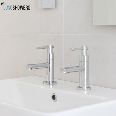 Brushed Gold Finish Single Handle Bathroom Faucet with Minimalist Look