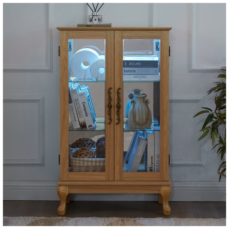 Vitrine en chêne clair avec portes en verre trempé, éclairage DEL et dossier en miroir - Vitrine élégante pour objets de collection avec tablettes réglables