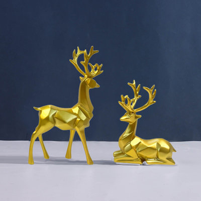 against deer 2pcs Geometric Deer Ornaments Resin Reindeer Sculpture Deer Statue Reindeer Ornament For Home Office Desk Decor