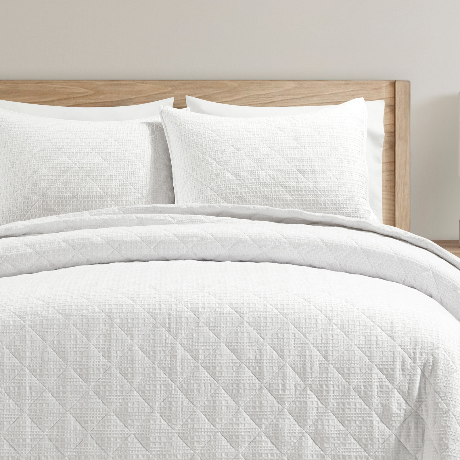 Haniya Solid Waffle Cotton Quilt Set, King Quilt + 2 King Shams, White