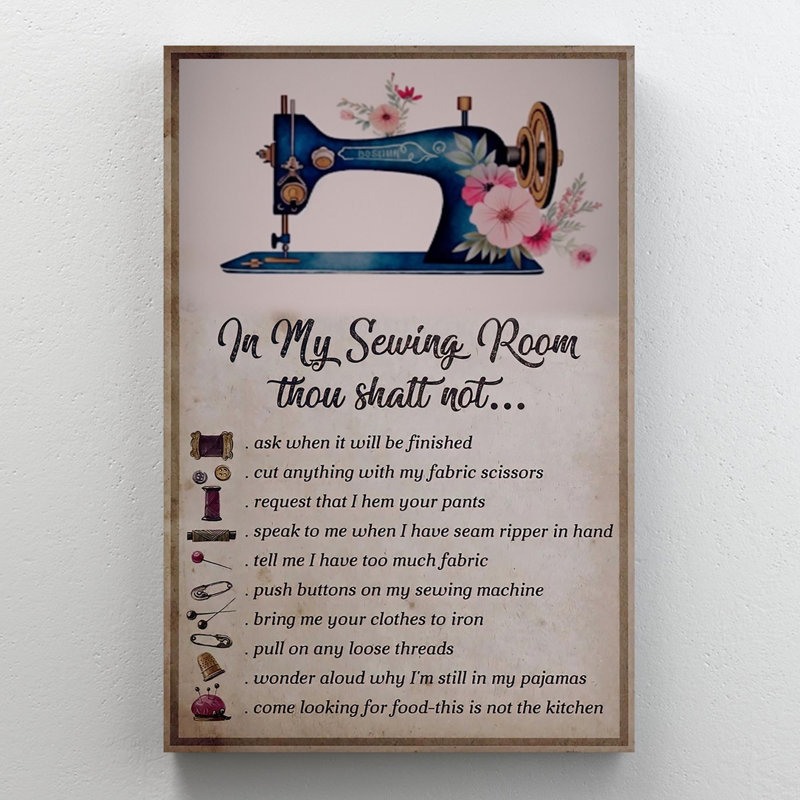 «In My Sewing Room», impression sur toile, H 36 po x l 24 po x P 1,25 po