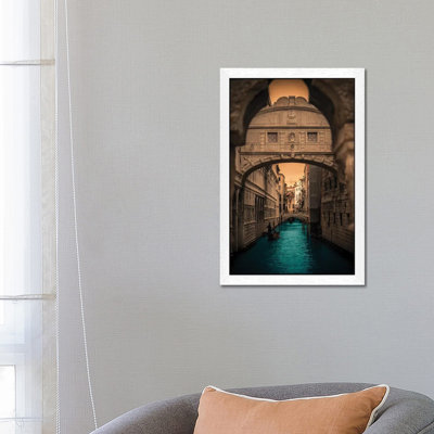 Ponte Dei Sospiri, Venice By Enzo Romano by Enzo Romano - Print on Canvas