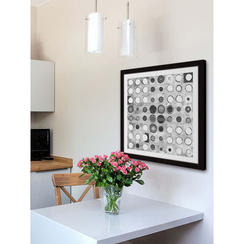 « inconsistent cercles », reproduction d’art encadrée, H 32 po x l 32 po x P 1,5 po, Cadre noir