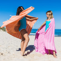 Bay Laurel Turkish Towel 39 x 71 with Eco Friendly Beach Shrinkage Travel  Bag