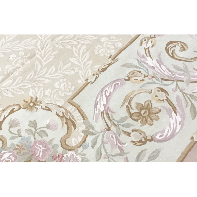 Aubusson Renaissance Wool Oriental Area Rug