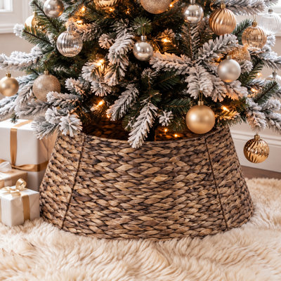 24in Christmas Tree Collar for 4-7ft Trees, Handcrafted Woven Hyacinth Rattan 4-Panel w/Cord For Holiday Decor