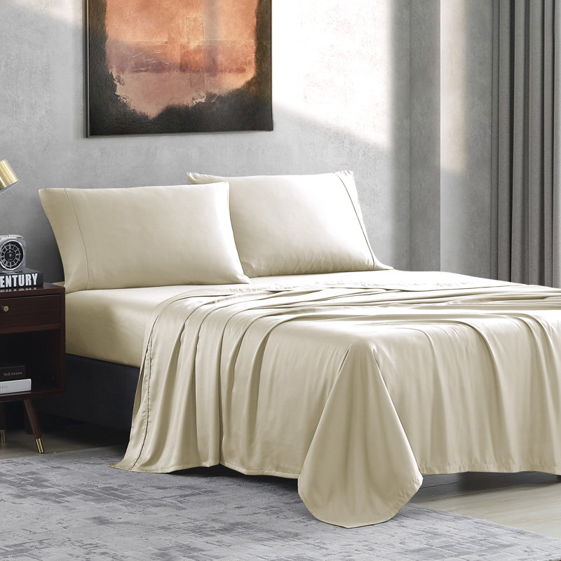 Sateen Sheet Set, King Sheet Set + Fitted Sheet + 2 Pillowcases, Ivory