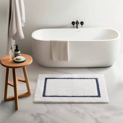 Roan Border Soft Plush Tufted 24x36'' Bath Rug